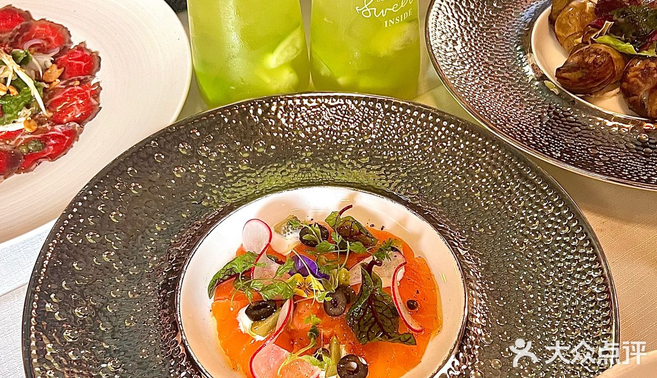 在义乌 ！怎么会有这么漂亮的西餐厅🍴