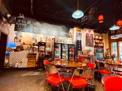 -蚝堡海鲜·威海菜·海肠捞饭·烧烤·亚洲吃蚝公司(幸福门店)