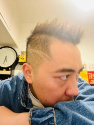 点击看大图 -老男孩男士理容馆·理发·烫染·修面