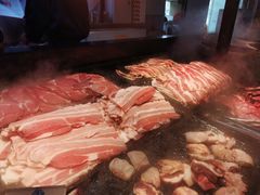 -海吃海喝海鲜烤肉炭火主题自助餐(朝阳店)