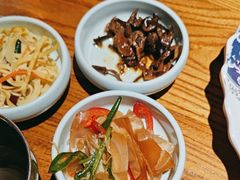 -小花花炭火烤肉·十五年延吉风味(左家庄店)