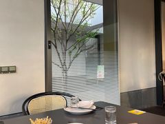 -铜锣湾·有麝自然香(渝北财富中心店)