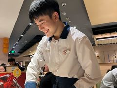 -海底捞火锅(新松江路生日主题店)