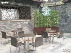 等位区-星巴克臻选(成都宽窄巷子店)