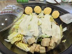-屯老二农家铁锅炖·行业领军者(梅江店)