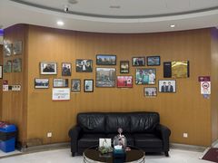 -雅悦齿科(顾村公园店)