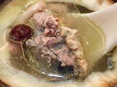 -潮庭港式茶餐厅·熊仔奶茶(同济广场店)