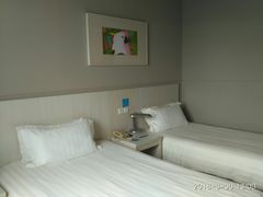 -锦江之星(武汉黄鹤楼复兴路地铁站店)