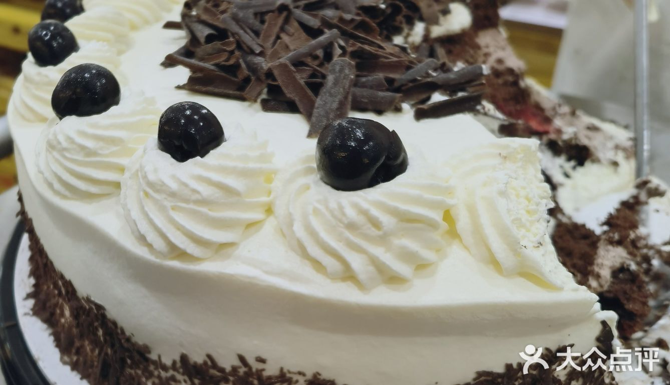 糕点也有很多不用等出炉