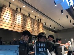 -喜茶(上海兴业太古汇店)