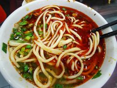 -牛一嘴·兰州牛肉面·大盘鸡(财富中心店)