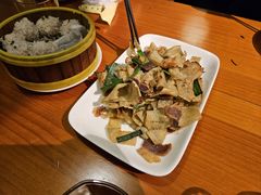 -莲餐厅·湖北菜·潜江小龙虾店(愚园路店)