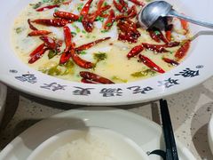 -江渔儿酸菜鱼(曜一城店)