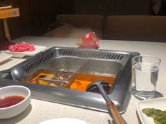 -海底捞火锅鲜切牛肉主题店(长寿路店)