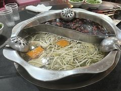 -储奇门鳝鱼火锅(总店)