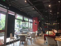 大堂-肯德基(凤凰海店)