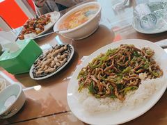 -小铜锣湾海鲜家常菜馆(河西店)