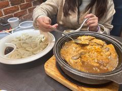 -五谷丰登农家院·地道胶东菜·海鲜烧烤(威海店)