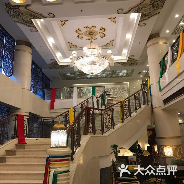 巴音浩日娲酒楼