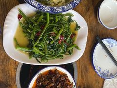 -厨神老街兔·淳朴人家店(盐帮菜风味名店)