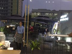 -UNI UNI(环亚凯瑟琳店)