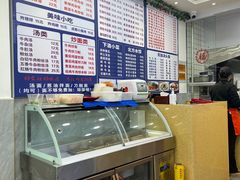 -志权牛肉面(灵山路店)