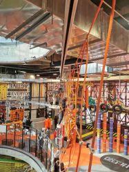 -嗨翻Hi-Fun竞技主题乐园·蹦床团建生日聚会(五棵松华熙店)