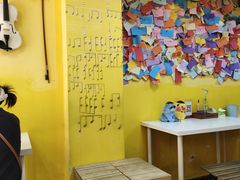 -志龙皇冠吃货椰子铺