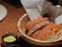 餐前面包-FEELINGS(亚新广场店)