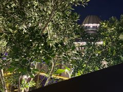 -茅草房·河畔园林火锅