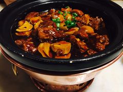 草菇牛腩-那家小馆•北京菜•烤鸭(中关村店)