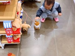 -名创优品(广东省广州琶洲保利广场店)