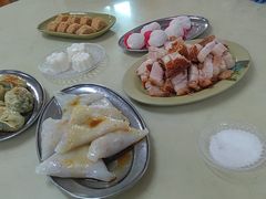-洲心明记烧肉大粥(总店)