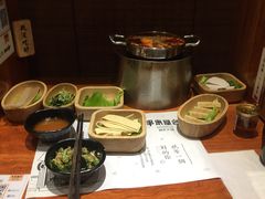 -独食火锅·半米屋台(直营总店)