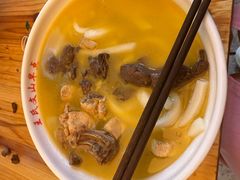 -文山荷鲜居(翠湖店)