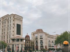 -鲁邦国际风情街(麦世达韩国精品百货店)