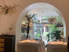 -春树下·树屋花房西餐厅(罍街AS1980店)