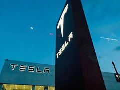 -TESLA 特斯拉(北京南四环中路特斯拉中心)