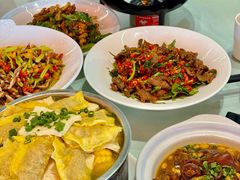 -小芙蓉湘菜馆(易生活购物公园店)