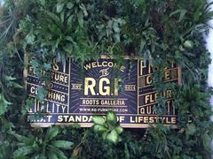 门面-RGF(巨鹿路店)