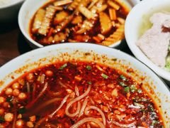-全牛匠·乐山跷脚牛肉(西单华威约饭街店)