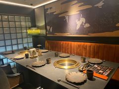 -铭牛烧肉·和牛海鲜自助(高新月牙湖店)