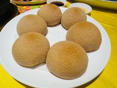 酥皮牛奶包-金玉满堂潮州酒楼(无限极荟购物广场店)