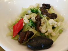 -怡园饭店-餐厅(四望亭店)