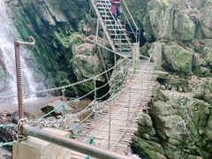 -藏龙百瀑风景区