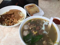 沙茶面-华威达牛庄(黄埔大道西店)