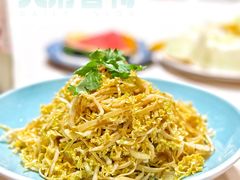 -八府香鸭·啫啫煲(华山路店)