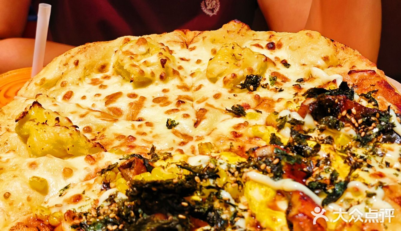 🍕深圳打工人减脂秘密基地！榴莲鳗鱼双拼披萨