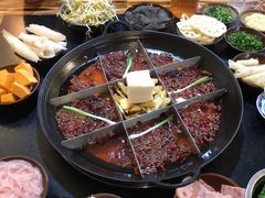 -利姐牧牛匠老火锅(兰花店)