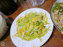 -皇冠幸福里动物奶油生日蛋糕(光谷软件园店)